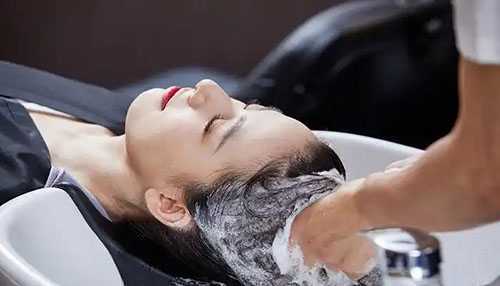 护发精油可以改善发质吗