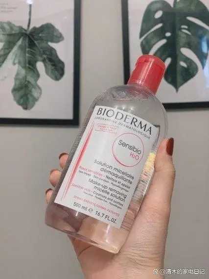 性价比高又好用的卸妆水 性价比高又好用的卸妆水