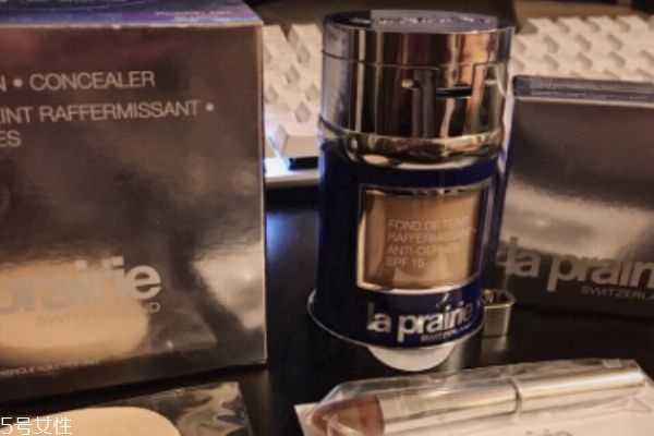 莱珀妮粉底液色号推荐