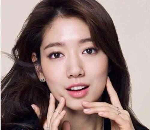 会化妆的女人有多可怕！女人化妆要注意的7大禁忌！你知道吗？