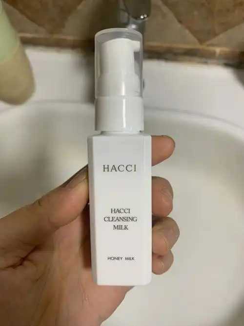 用不完的卸妆乳可以用来干嘛?过期卸妆乳的妙用 用不完的卸妆乳可以用来干嘛?过期卸妆乳的妙用