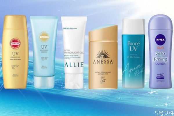 补防晒霜时要洗脸吗 补涂防晒霜的时间