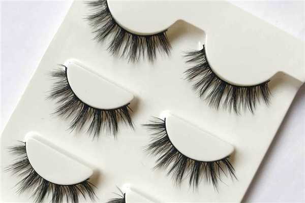 假睫毛能维持多长时间