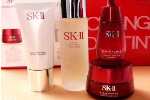 适合妈妈用的平价水乳 给妈妈用的平价水乳