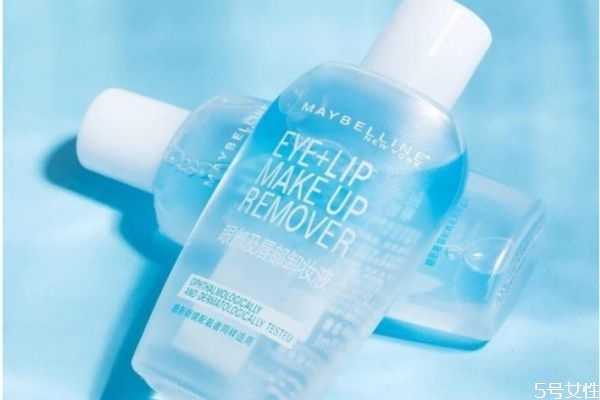 睫毛膏可以用什么卸妆?眼影眼线如何卸妆 睫毛膏可以用什么卸妆?眼影眼线如何卸妆