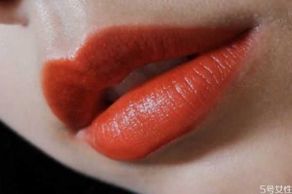 阿玛尼405适合素颜吗？阿玛尼405适合多大年纪用