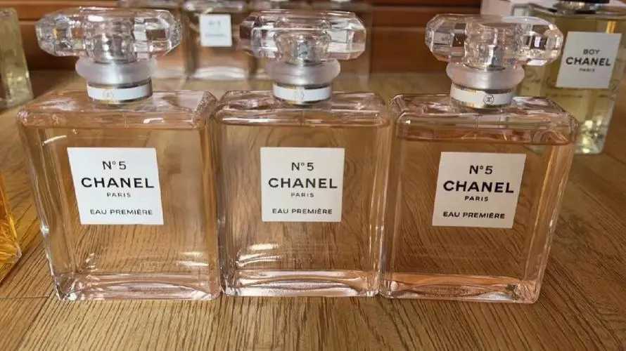 香奈儿5号香水哪款最好闻又持久 香奈儿5号香水哪款最好闻又持久