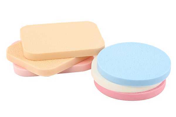 粉扑可以代替美妆蛋吗 粉扑可以代替美妆蛋吗