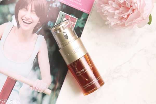 娇韵诗双萃精华可以白天用吗 娇韵诗双萃精华可以白天用吗