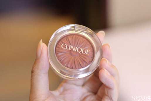 倩碧腮红日期怎么看