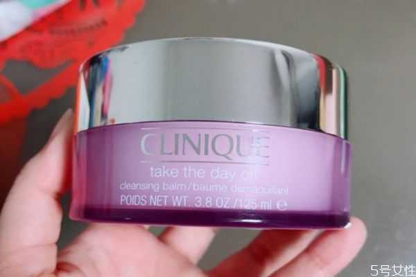 倩碧紫胖子卸妆膏要二次清洁吗？倩碧紫胖子含酒精吗