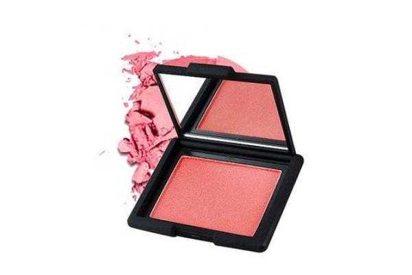 腮红的正确涂抹位置 腮红的正确涂抹位置