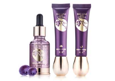 眼霜打开一年还能用吗?眼霜打开后保质期多久 眼霜打开一年还能用吗?眼霜打开后保质期多久