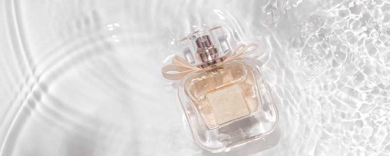 香水香味儿持久的方法 香水香味儿持久的方法