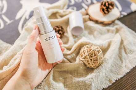 欧珀莱是植物的吗？欧珀莱是药妆吗