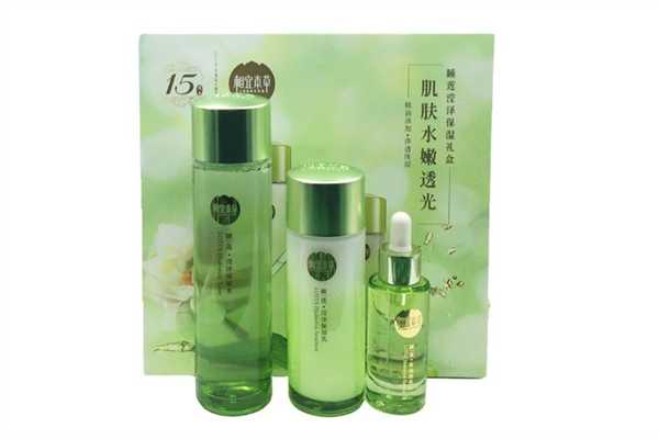 相宜本草水乳怎么样？相宜本草水乳适合什么肤质