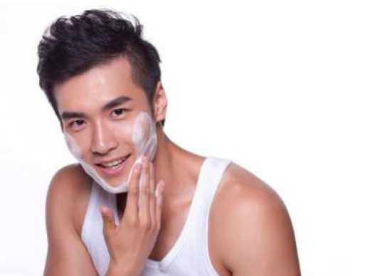 男士美白祛痘面膜哪个好？男士美白祛痘面膜推荐