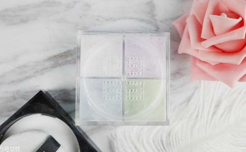 悦诗风吟散粉和纪梵希散粉哪个好? 悦诗风吟散粉和纪梵希散粉哪个好?