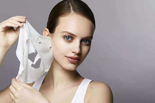 玫瑰果油的使用顺序方法