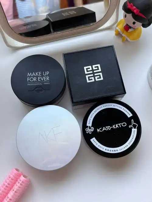 蜜粉用多了会毛孔堵塞吗