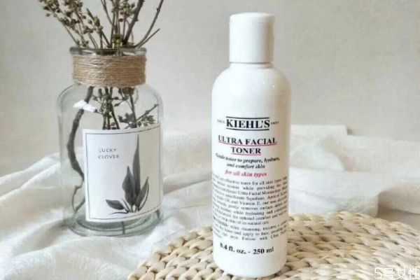 柔肤水可以直接用手吗？柔肤水用手涂还是化妆棉