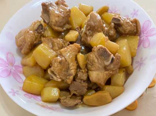 土豆炖肉一般炖多长时间 土豆炖肉家常做法