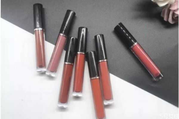 口红开了两年还能用吗?一只3.5g口红能用多久 口红开了两年还能用吗?一只3.5g口红能用多久