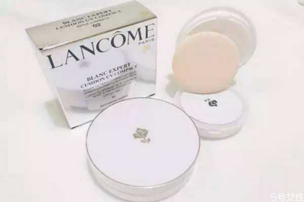 用了气垫cc如何卸妆？用气垫cc需要什么卸妆