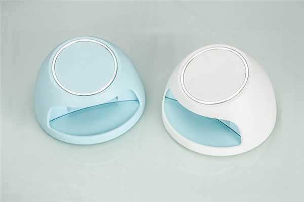 美甲灯多久会老化 美甲灯多久会老化