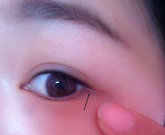 内双眼皮画眼妆技巧 先画眼妆还是先贴双眼皮贴