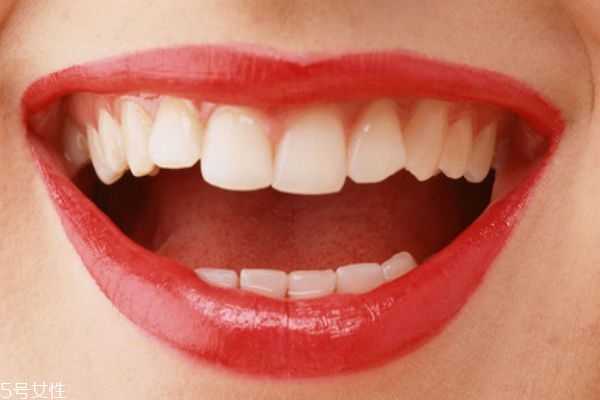 润唇膏被吃了怎么办 润唇膏被吃了怎么办