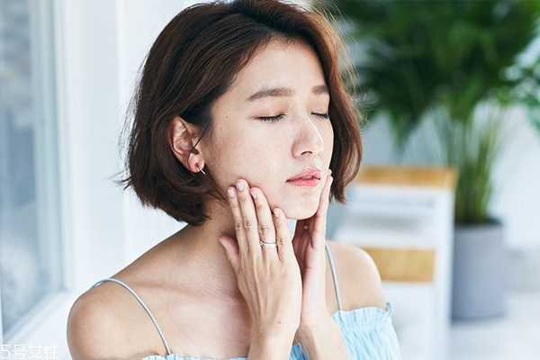 痘痘肌肤怎么卸妆