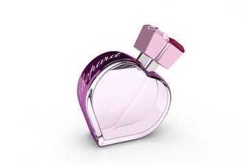 香水是怎么做的？制作过程简介