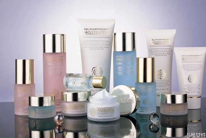 得物上的化妆品是真的吗 得物上的化妆品是真的吗