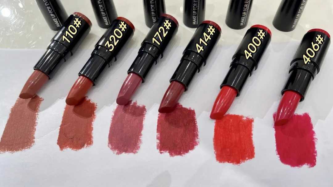 玫珂菲奶霜小黑管414是什么色 玫珂菲奶霜小黑管414是什么色