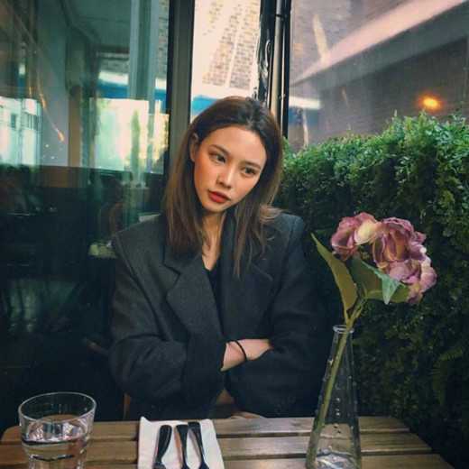 齐肩直发染什么颜色好看？齐肩直发怎么打理好看