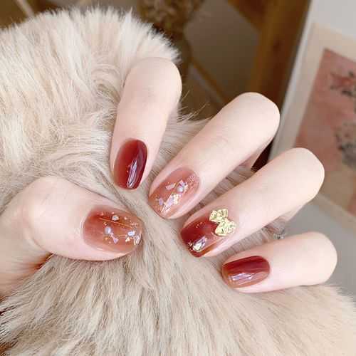 指甲油和甲油胶可以叠加吗