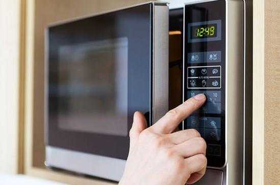 瓜子可以放微波炉加热烘干吗