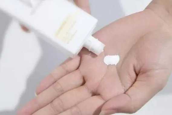 为什么医生不建议贵妇膏 为什么医生不建议贵妇膏