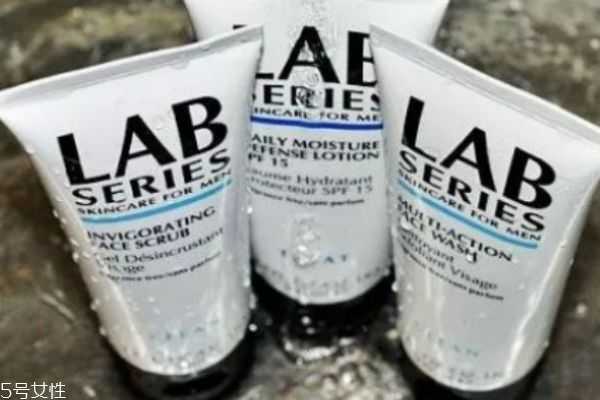 ahc洗面奶男士能用吗