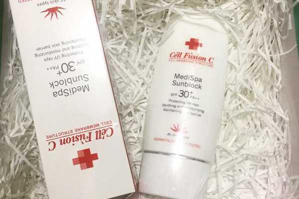 含有二氧化钛防晒霜推荐