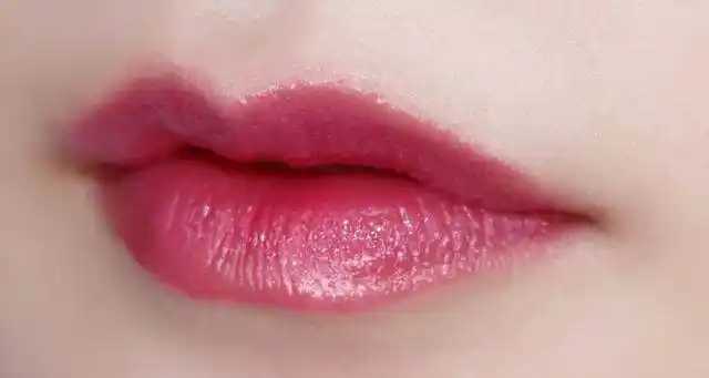 唇彩的制作方法