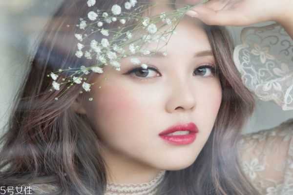 美瞳能戴多长时间