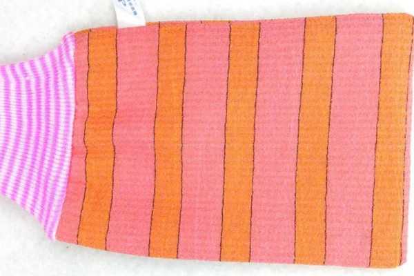 搓澡巾和搓澡海绵哪个好用 搓澡巾和搓澡海绵哪个好用