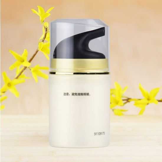 教你如何以正确顺序使用水乳霜bb霜防晒霜