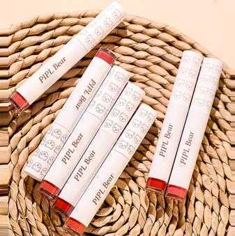 嘴唇上的口红可以用卸妆水吗 嘴唇上的口红可以用卸妆水吗