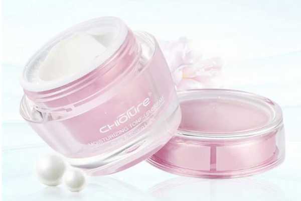 稚优泉素颜霜孕妇可以用吗 稚优泉素颜霜孕妇可以用吗