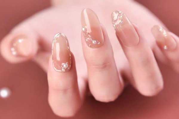 美甲可以维持多长时间 美甲可以维持多长时间