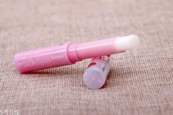 mistine草莓变色唇膏颜色