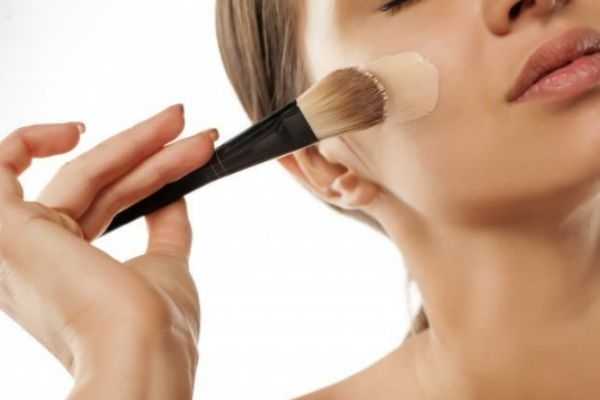 化妆品打开一年还能用吗